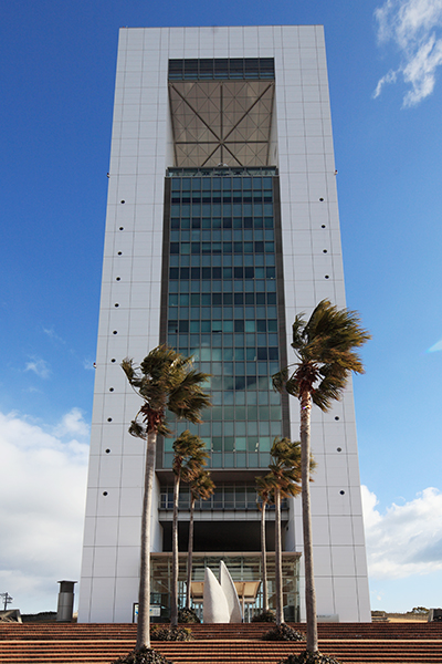 四日市港ポートビル