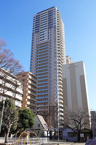 グランドメゾン上町台 ザ・タワー