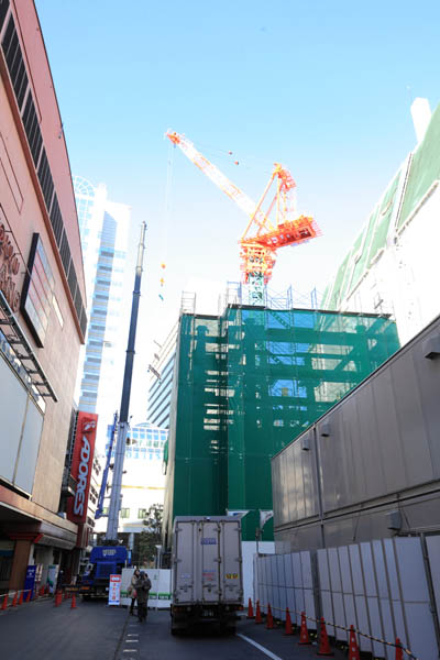 アパホテル〈新宿 歌舞伎町タワー〉