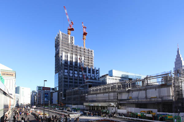 新宿駅新南口開発ビル（仮称）