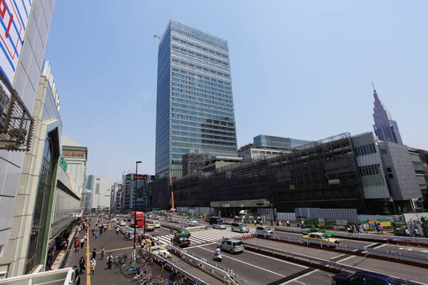 新宿駅新南口開発ビル（仮称）