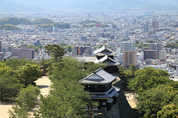 クレアホームズ 松山ランドマークタワー