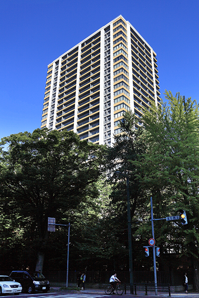 ラ・トゥール札幌伊藤ガーデン