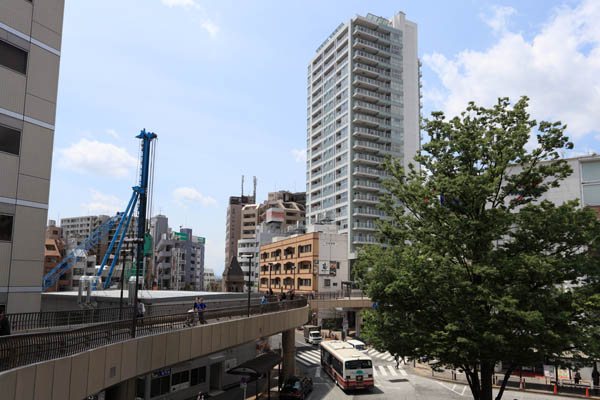 三鷹駅南口西側中央地区再開発事業共同ビル