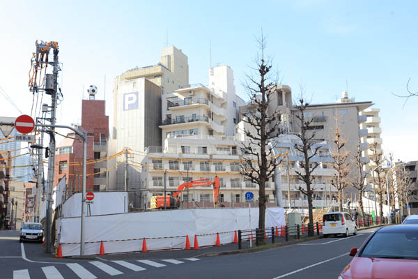 アパホテル〈山手大塚駅タワー〉