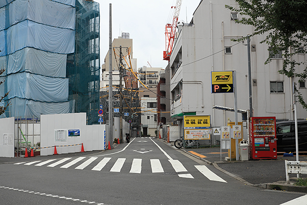 アパホテル〈山手大塚駅タワー〉