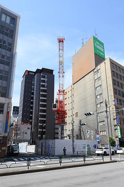 アパホテル〈東新宿 歌舞伎町タワー〉