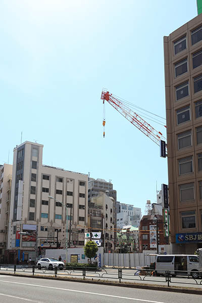 アパホテル〈東新宿 歌舞伎町タワー〉