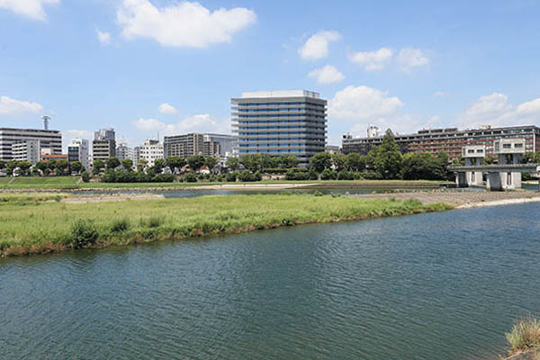 岡山県警察本部庁舎