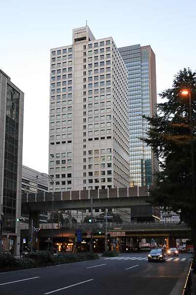 Torch Tower（トーチタワー）