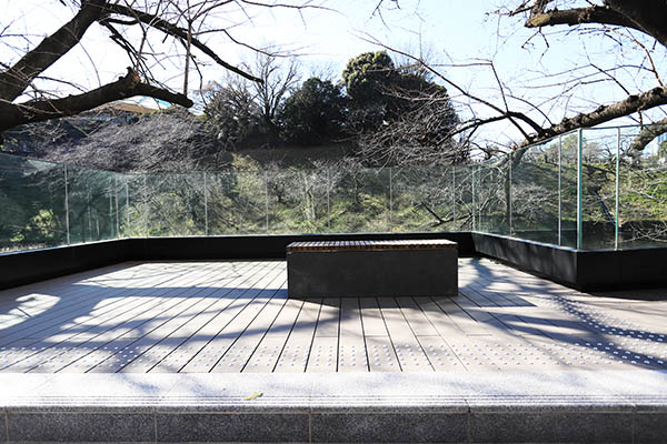 九段会館テラス（KUDAN-KAIKAN TERRACE）