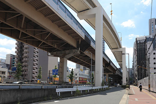 アパホテル&リゾート〈大阪梅田駅タワー〉