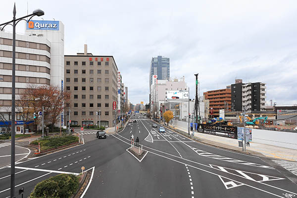 アパホテル＆リゾート〈新潟駅前大通〉／ザ・プレミア〈新潟駅 万代〉