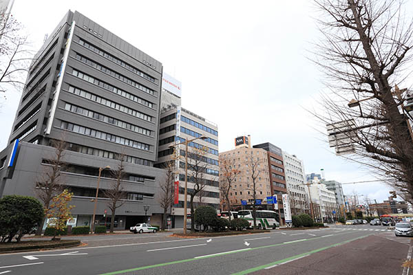 アパホテル＆リゾート〈新潟駅前大通〉／ザ・プレミア〈新潟駅 万代〉