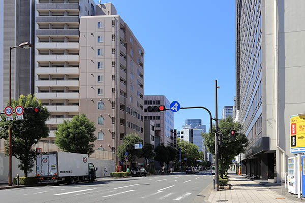 プレミストタワー靱本町