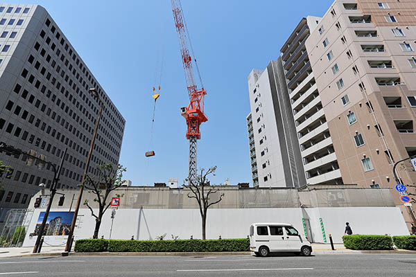 プレミストタワー靱本町