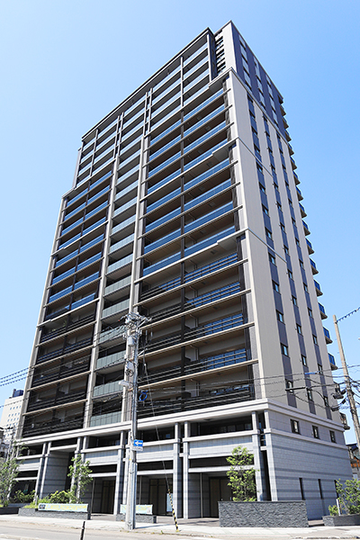 レーベン高岡駅前 THE TOWER