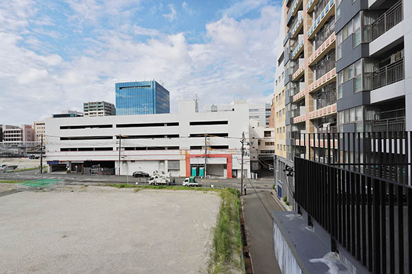 箕面船場阪大前駅前ツインタワーマンション計画