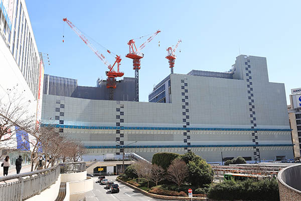 新宿駅西口地区開発計画