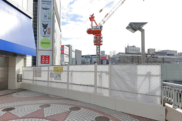 新宿駅西口地区開発計画