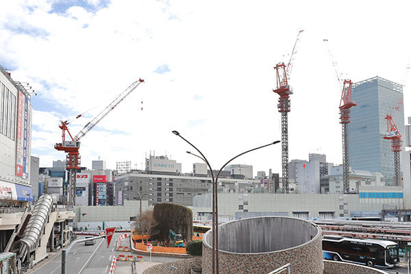 新宿駅西口地区開発計画